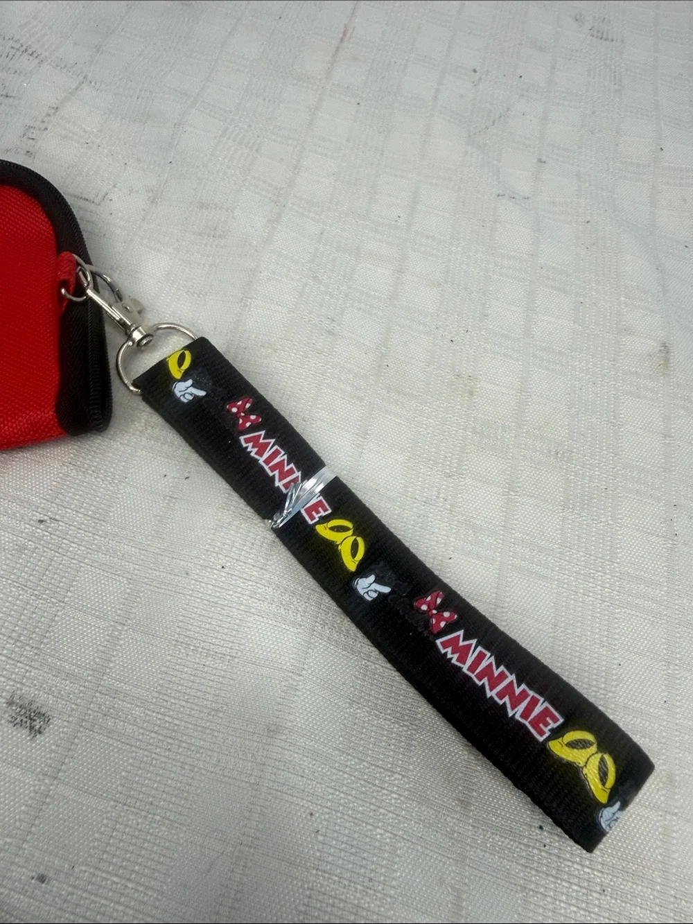 Disney Minnie Mouse Red and Black Wristlet with Detachable Lanyard